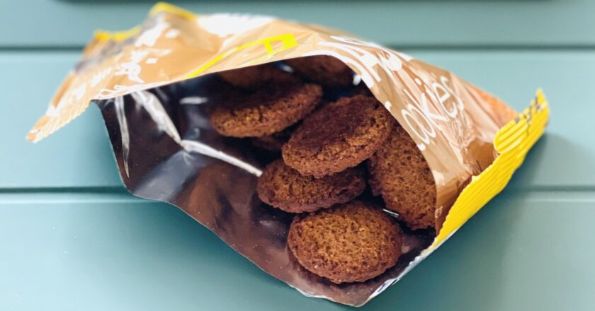 栄養バランス最高のサクサククッキー甘さ ひかえめなのが嬉しいBASE COOKIESベースクッキー