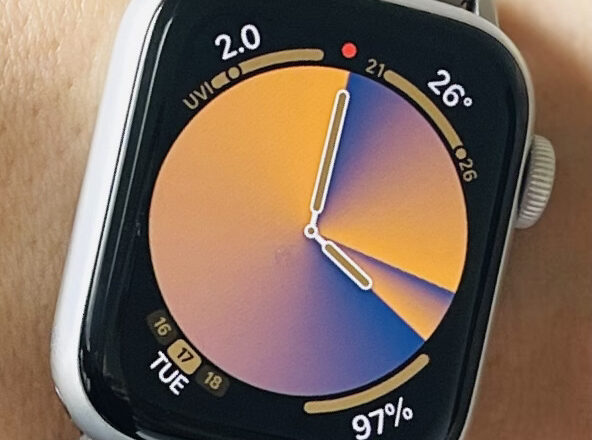UV指数もわかるApple Watchの文字盤は気分によってカスタマイズできるのが嬉しい